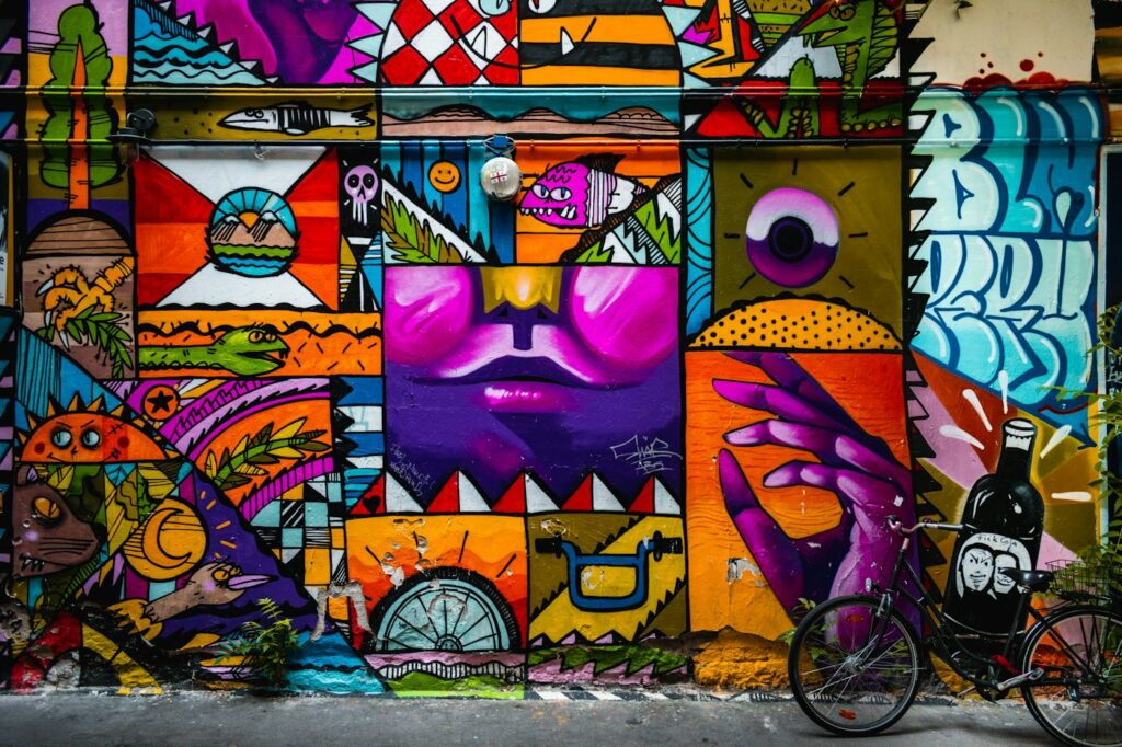 Art urbain contemporain en couleurs, photographie Mateo Krossler